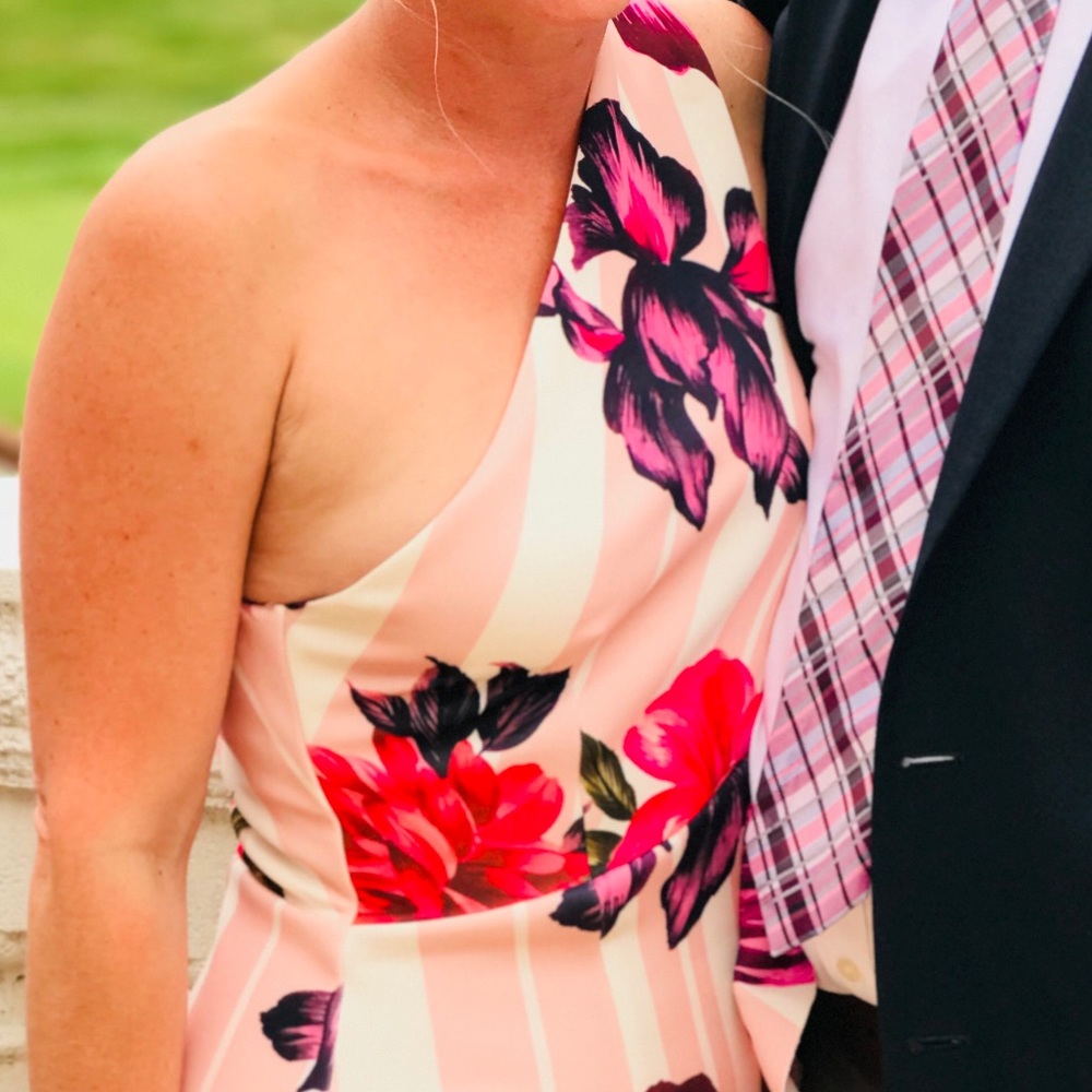 🆕One strap ruffle front mermaid trim midi dress - Picture 6 of 6